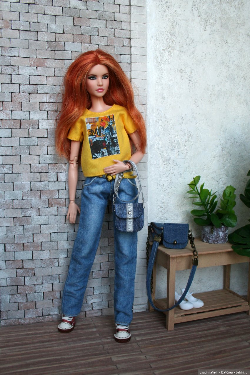 Любимый аксессуар — Аналоги Барби и куклы 1/6: клоны 90