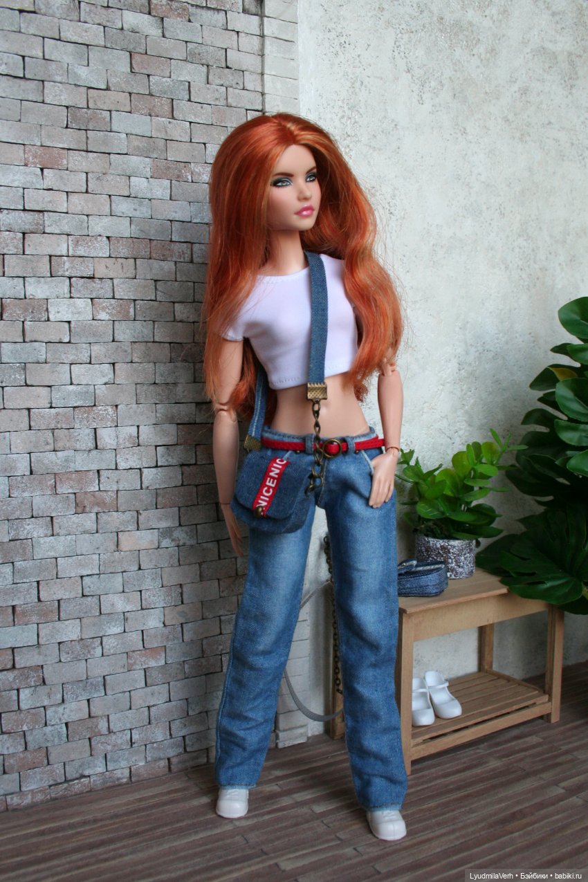 Любимый аксессуар — Аналоги Барби и куклы 1/6: клоны 90