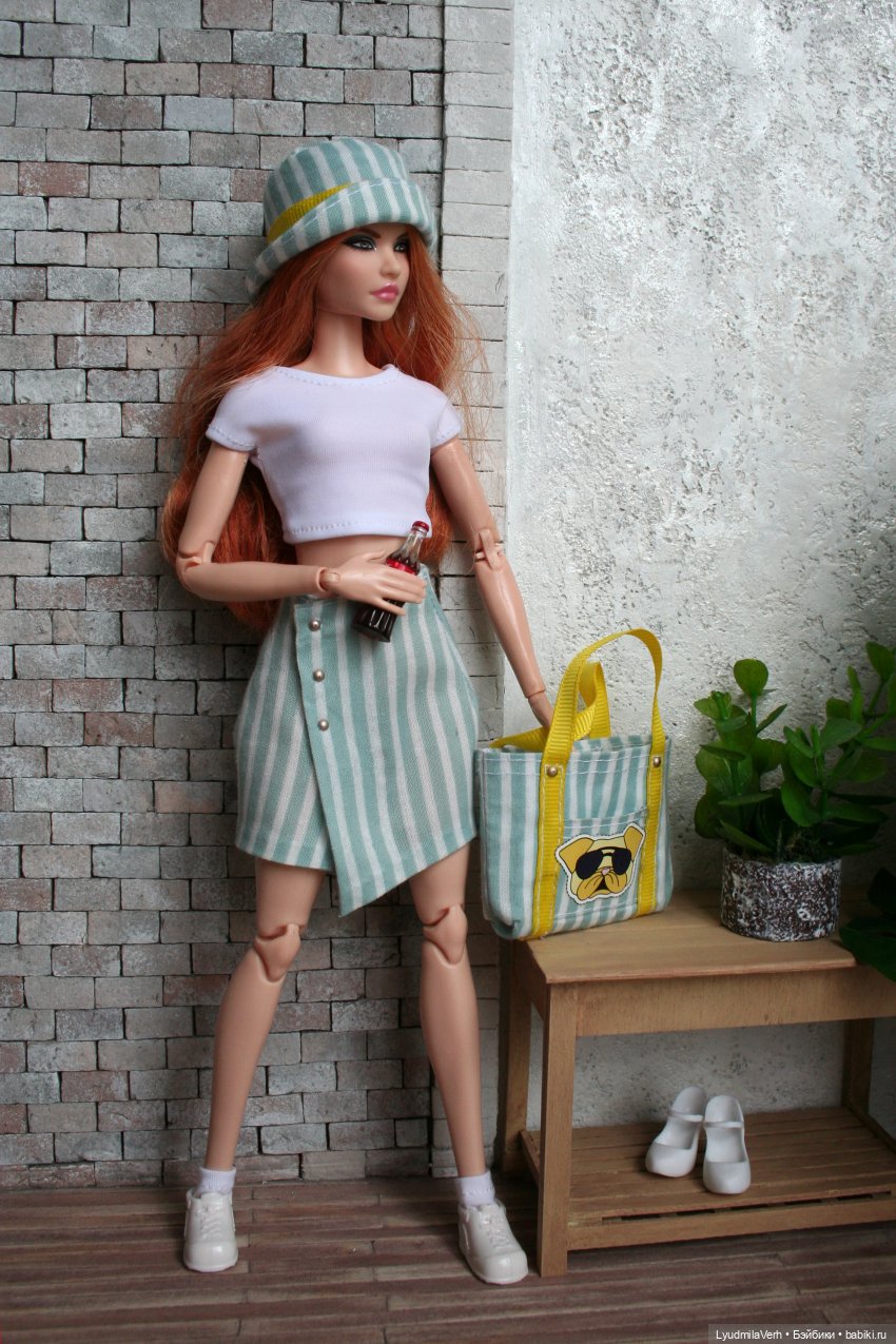 Любимый аксессуар — Аналоги Барби и куклы 1/6: клоны 90 (фото 3)