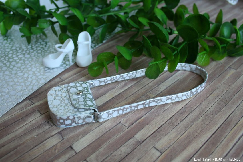 Любимый аксессуар — Аналоги Барби и куклы 1/6: клоны 90 (фото 6)