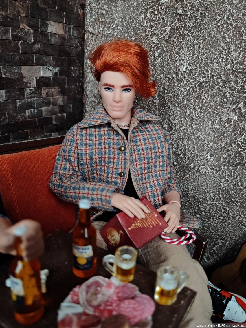 Идеи подарков есть — Куклы Barbie (Барби): Looks (фото 6)