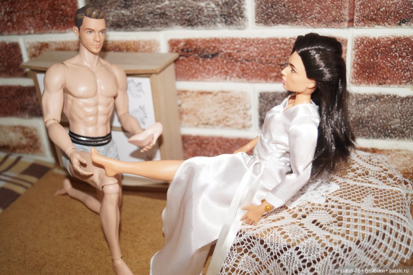 Обзор кукла Барби WW 1984 – «Чудо-женщина» Диана | Бэйбики Обзор кукла Барби WW 1984 – «Чудо-женщина» Диана