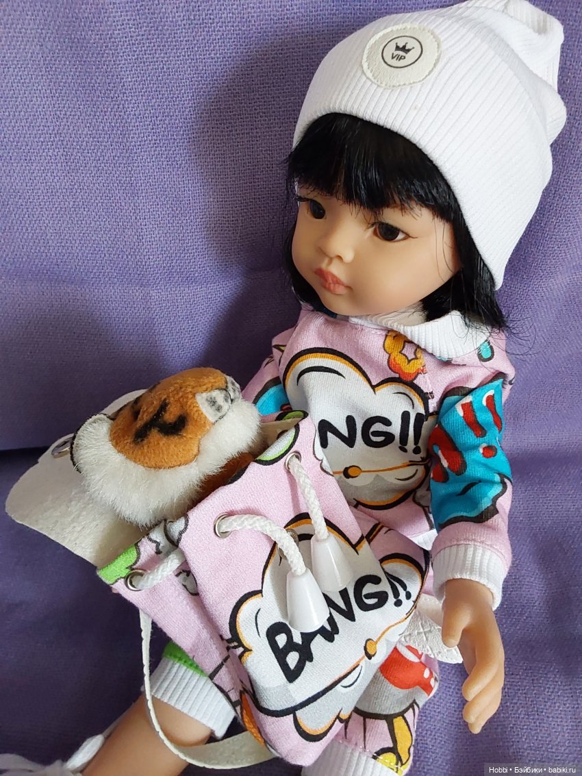 Малышка Мико теперь модная