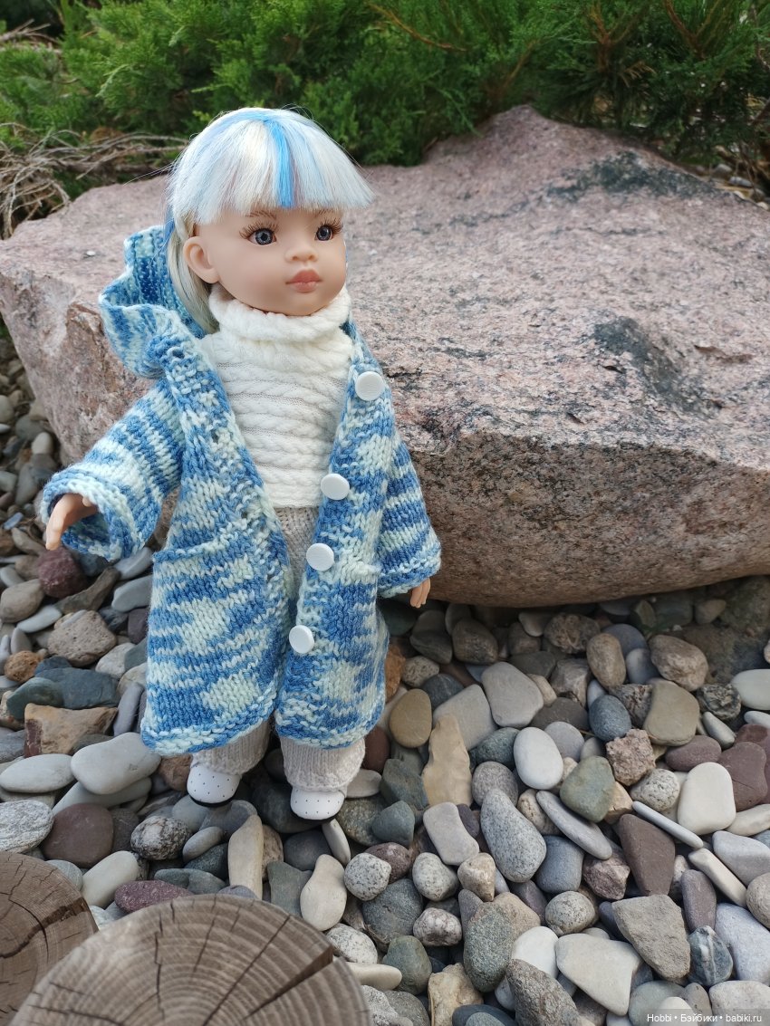 Кассандра рассказывает о себе