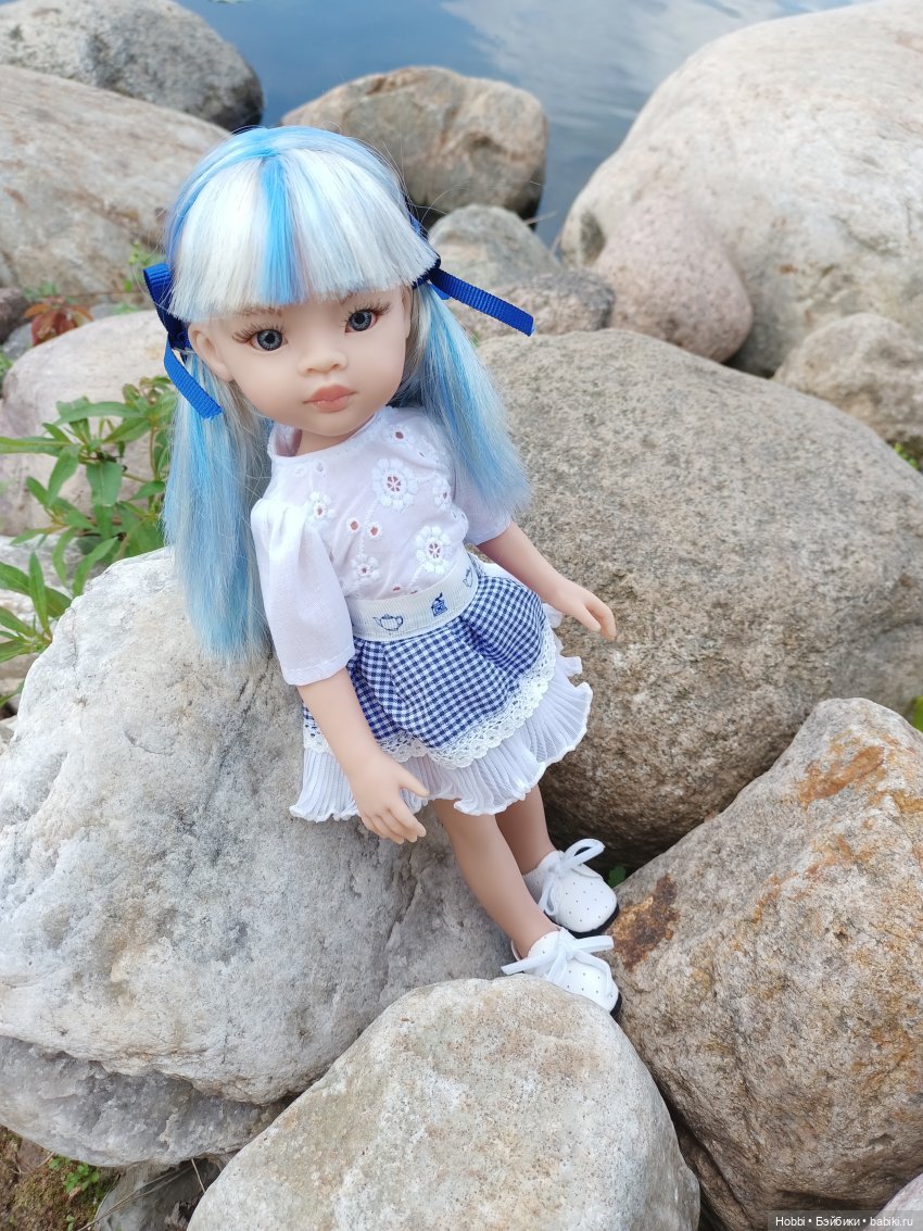 Кассандра рассказывает о себе