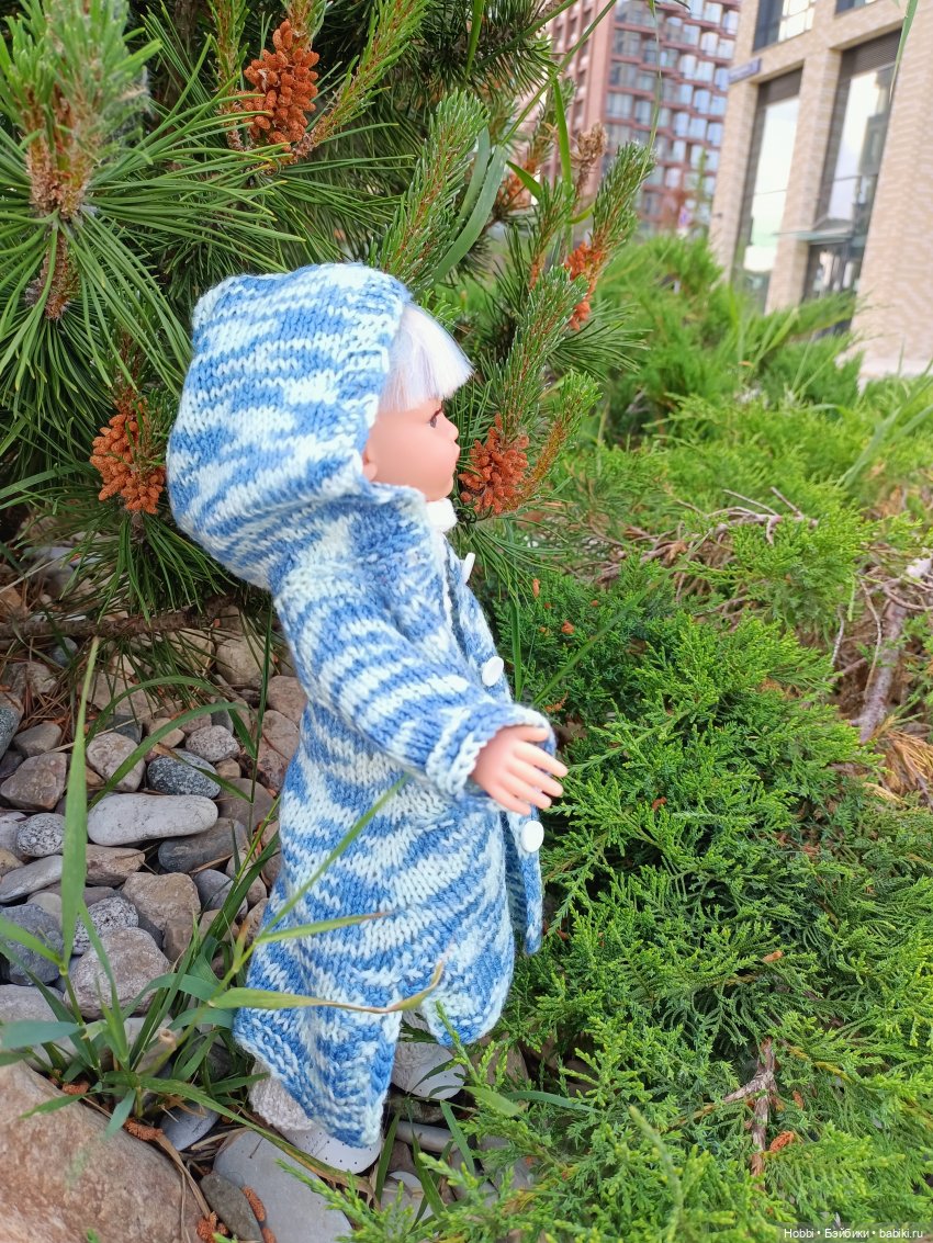 Кассандра рассказывает о себе