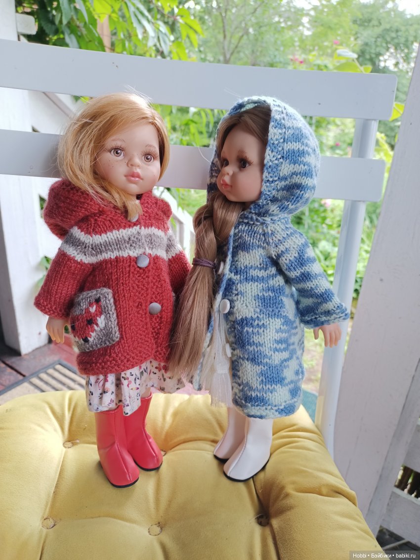 Оленька и Дашенька в деревенском саду | Бэйбики Оленька и Дашенька в деревенском саду