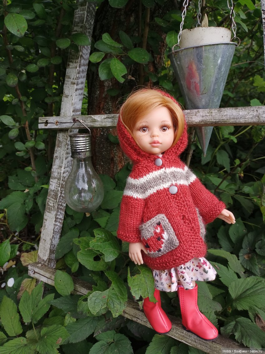 Оленька и Дашенька в деревенском саду | Бэйбики Оленька и Дашенька в деревенском саду