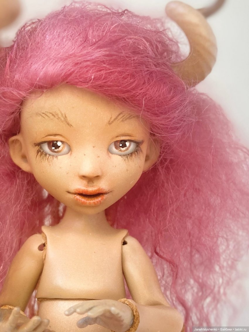 портрет шарнирной куклы портрет шарнирной куклы