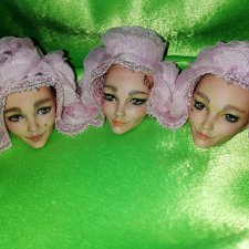 Три сестрицы вечерком, все шептались под окном