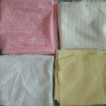 Четыре куска кружевного полотна