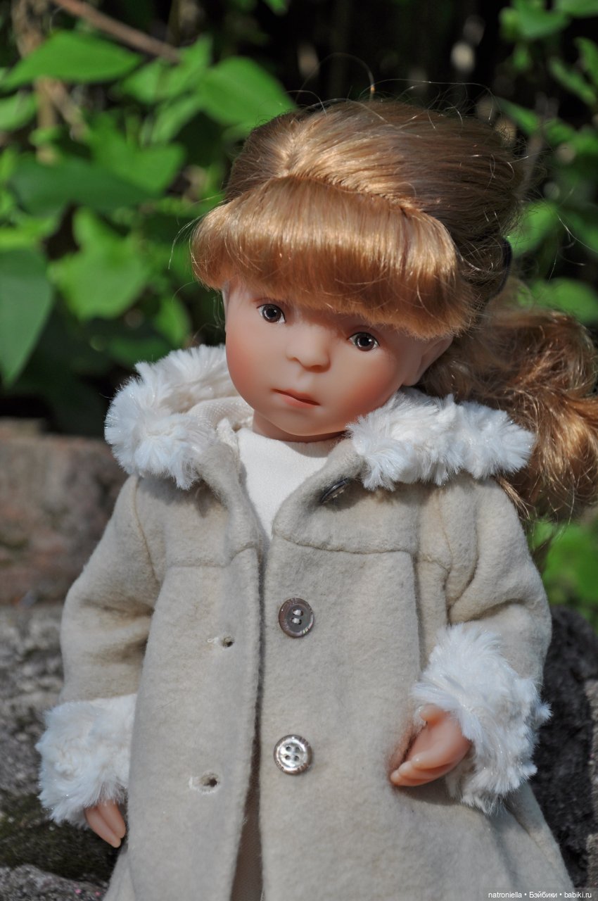 Как минуш Наташа с подружками по Ворошиловской даче гуляла