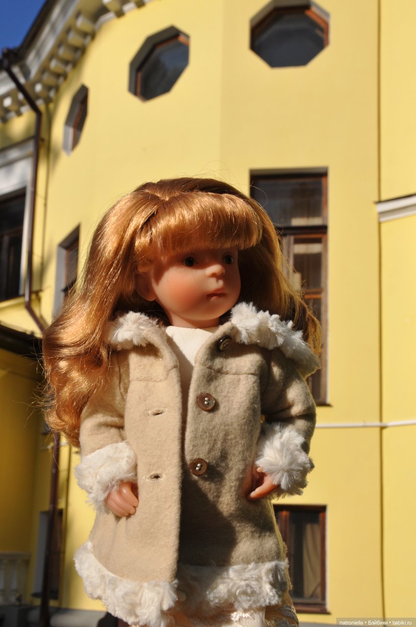 Как минуш Наташа с подружками по Ворошиловской даче гуляла