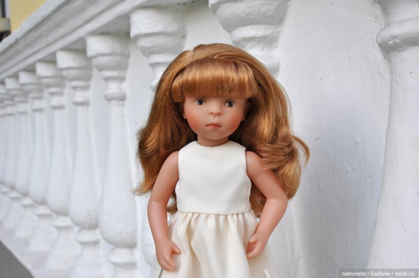 Как минуш Наташа с подружками по Ворошиловской даче гуляла