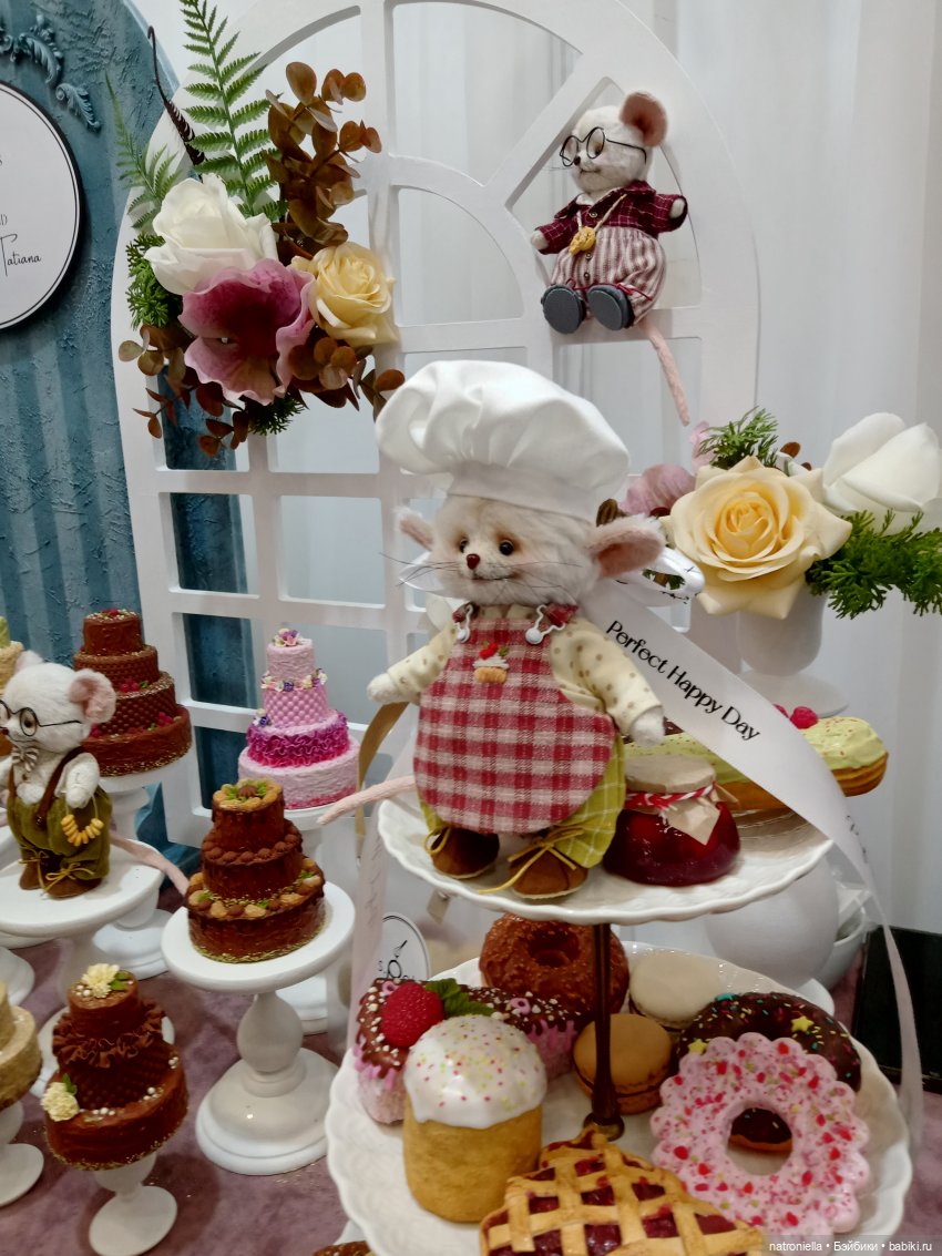 Опять весна! Опять Тишинка