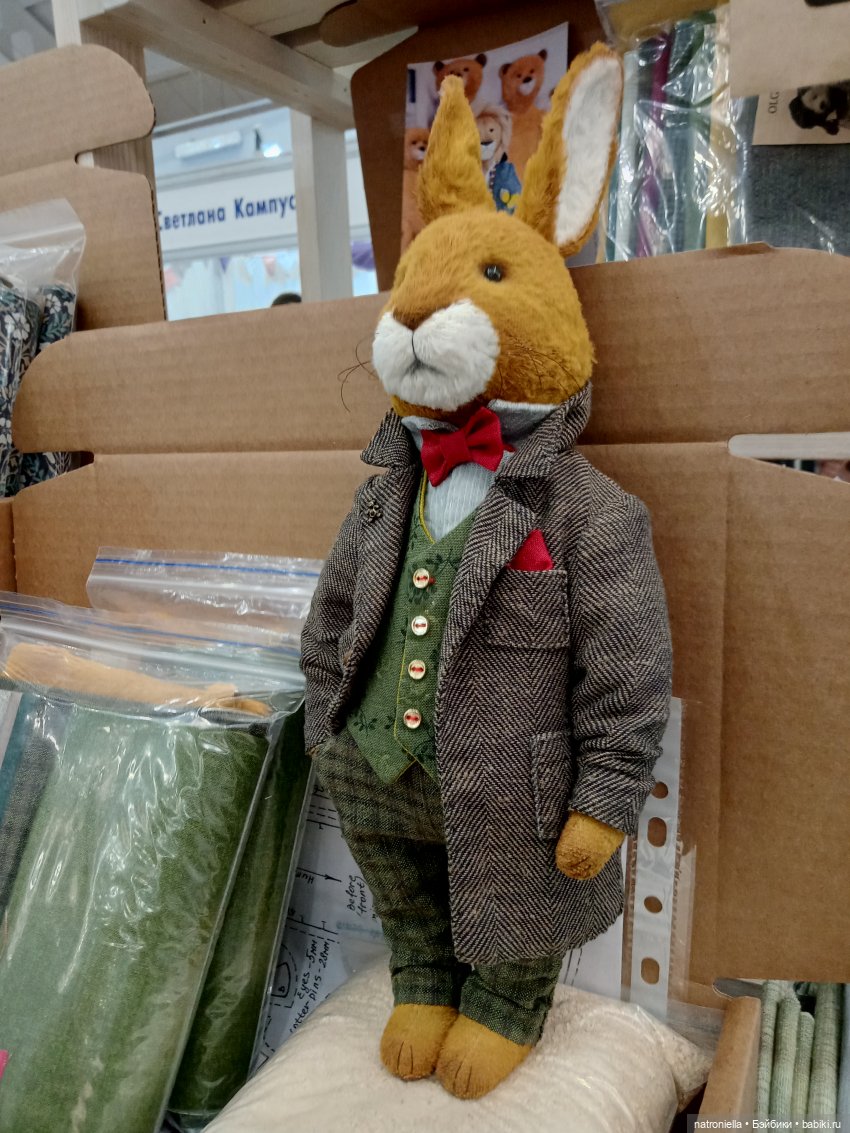 Опять весна! Опять Тишинка