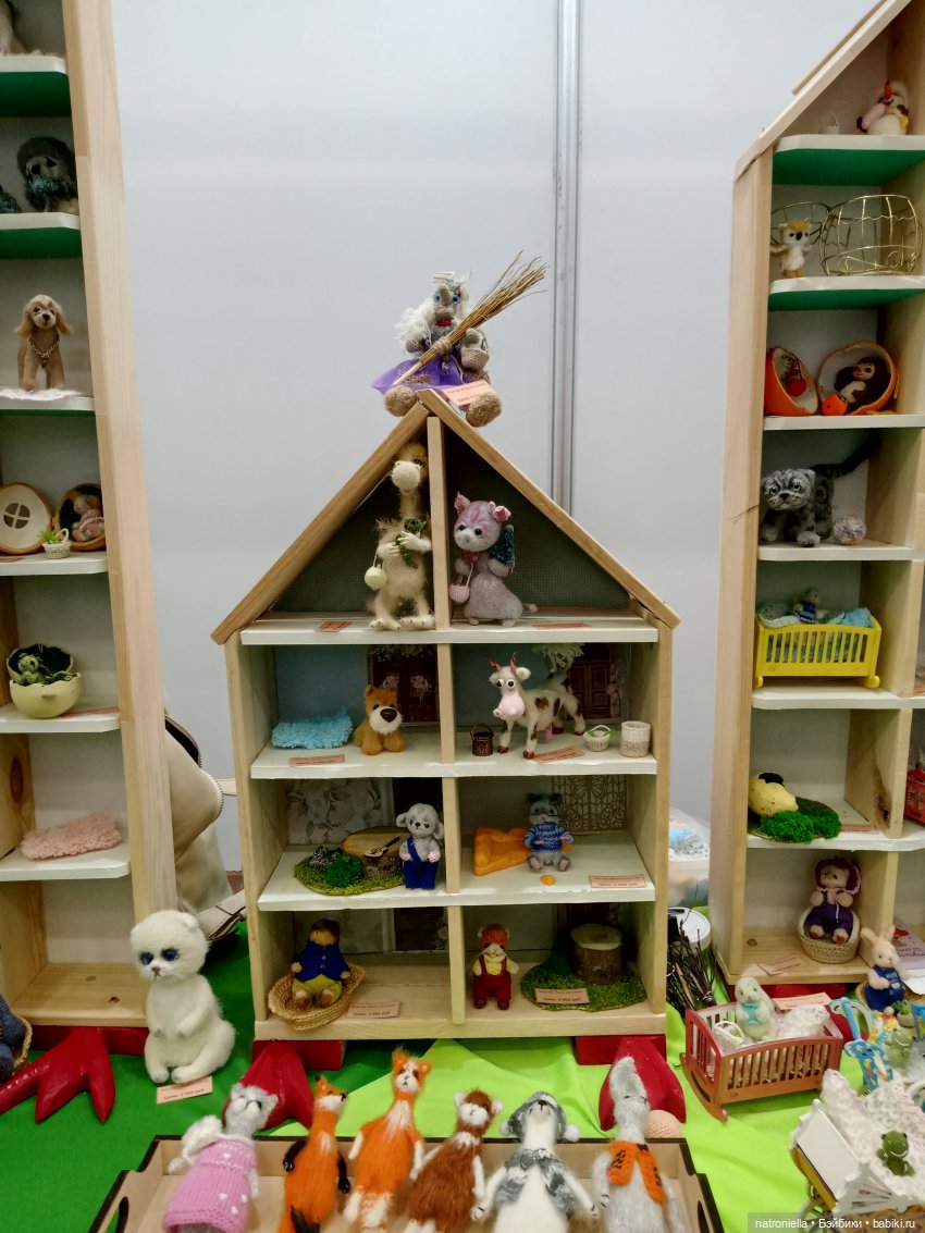 Опять весна! Опять Тишинка