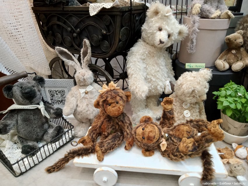 Опять весна! Опять Тишинка