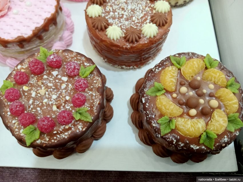 Опять весна! Опять Тишинка