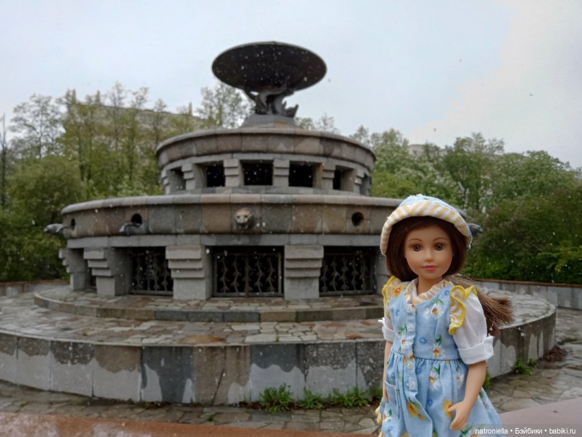 Москва (не) майская, или Кати и МГУ