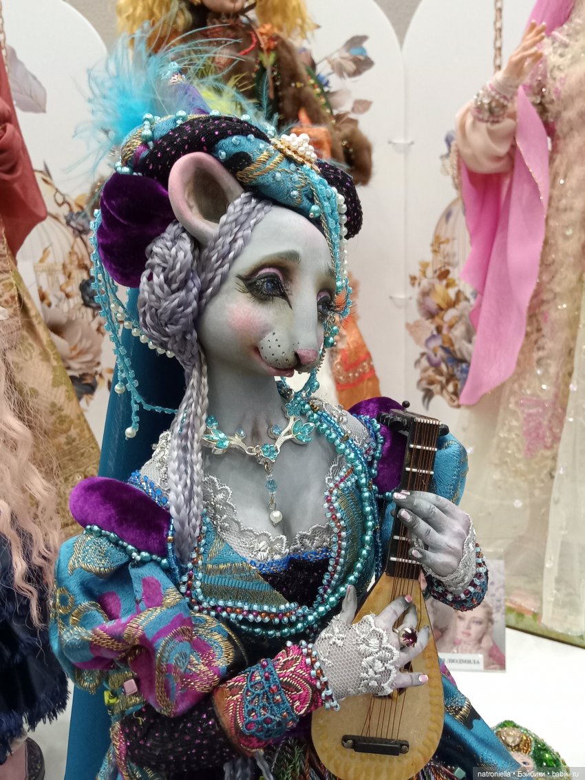 Осенний бал кукол на Тишинке