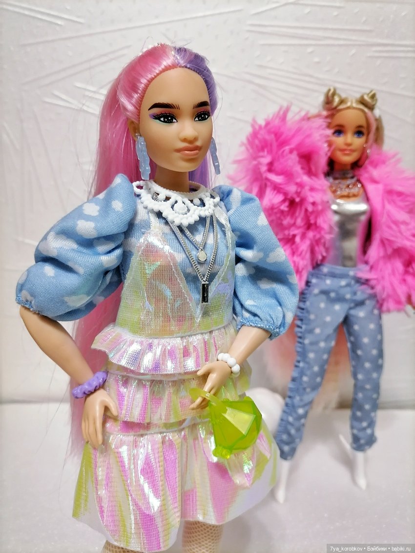 Те еще подарочки — Куклы Barbie (Барби): Looks (фото 9)