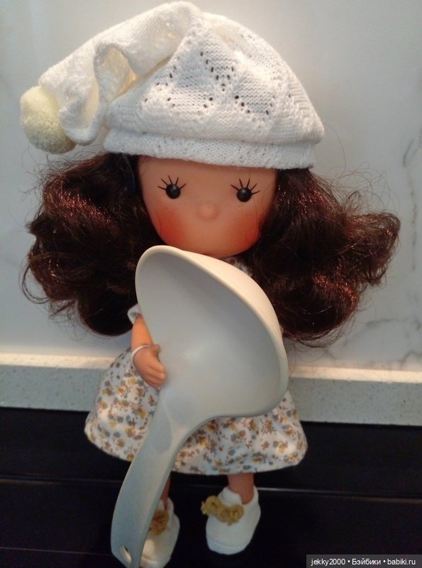 С 1 Мая — Испанские виниловые куклы: Paola Reina (фото 2)