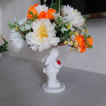 Мишка, кролик и котик с цветами