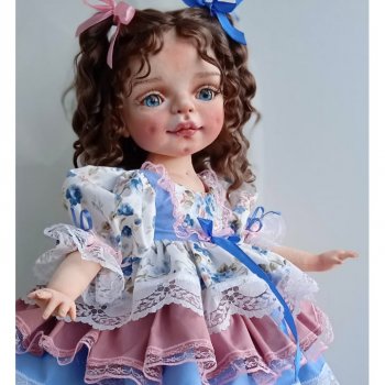 Этой куколкой я начинаю 2024 год