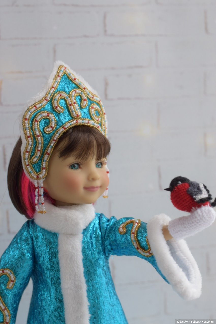 Снегурочка — Куклы Ruby Red (Руби Ред) Fashion Friends: Siblies (фото 5)