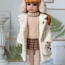 Одежда для Ruby Red Руби Ред: пальто, наушники, свитер, юбка, колготки, сумка.