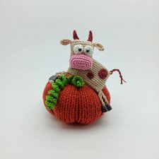 Началось в колхозе утро