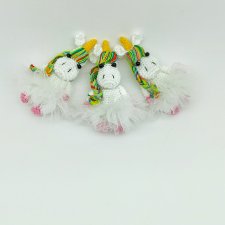 Лебединое озеро единорогов