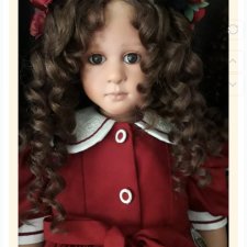 Коллекционная виниловая кукла