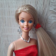 С неё началась моя коллекция: Tropical Barbie