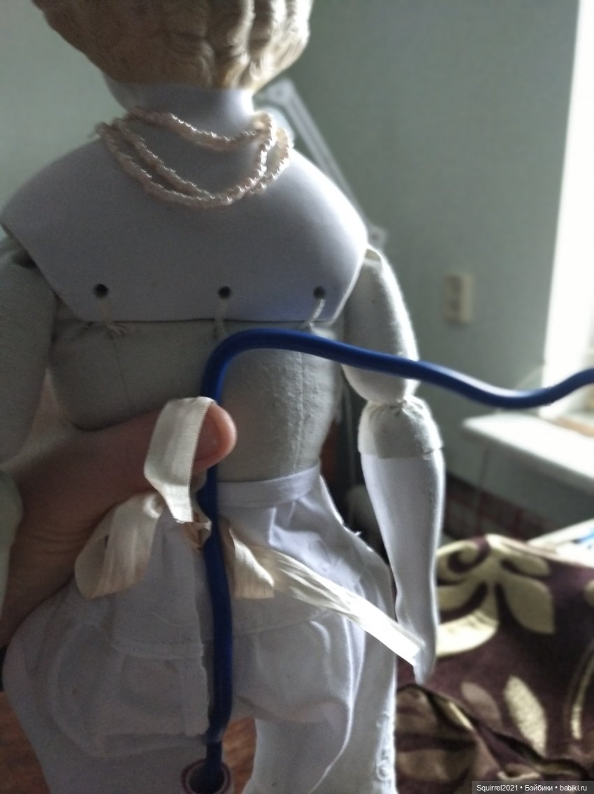 Подставка для куклы — Реставрация антикварных кукол: ремонт фарфора (фото 9)