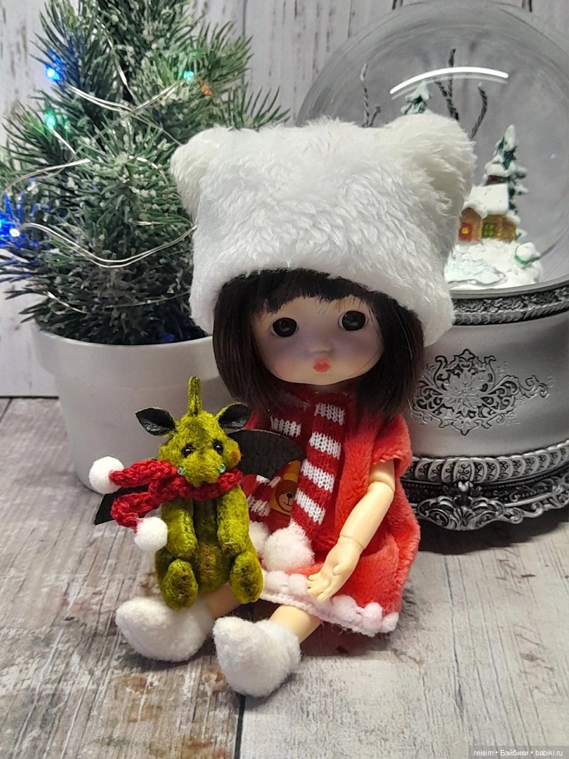 Маленькая куколка любит дружить (фото 5)
