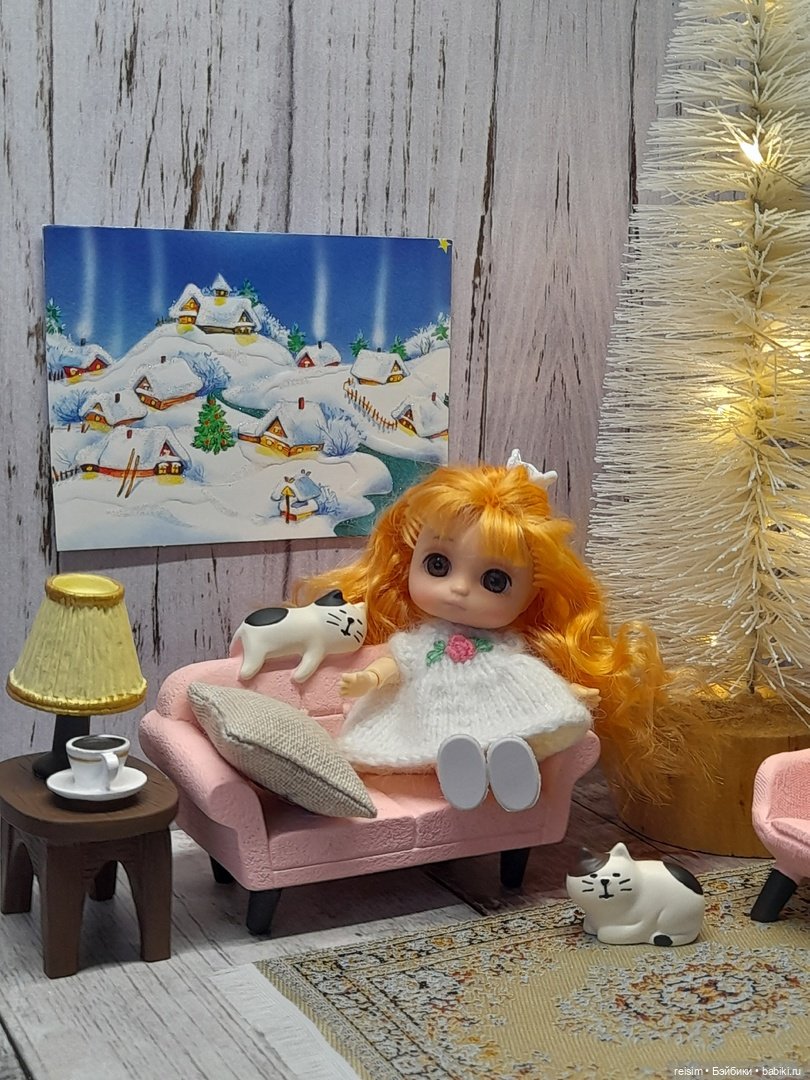 Полина Станиславовна и другие. Часть 1-ая. Новая мебель. Новогоднее настроение. Подружка. Чаепитие (фото 3)