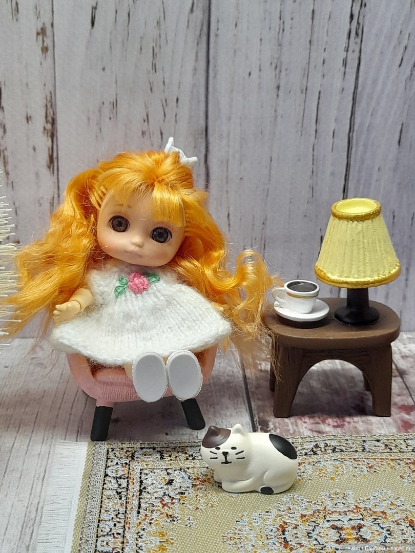 Полина Станиславовна и другие. Часть 1-ая. Новая мебель. Новогоднее настроение. Подружка. Чаепитие