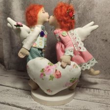 Влюбленные ангелочки