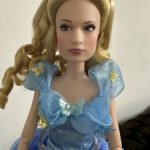 Золушка от Disney store, портретная Лили Джеймс