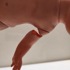 Прошу советов по ремонту винтажных резиновых кукол производства ГДР.