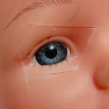 Посоветуйте как отремонтировать куклу