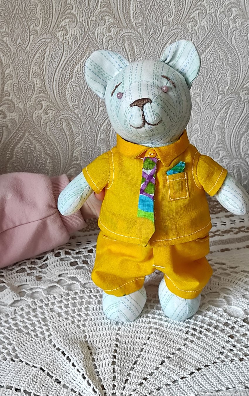 Гардероб для Панкратика — Одежда и обувь для кукол своими руками: фото