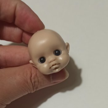 Слепила Мультяшку на болванке для ob11