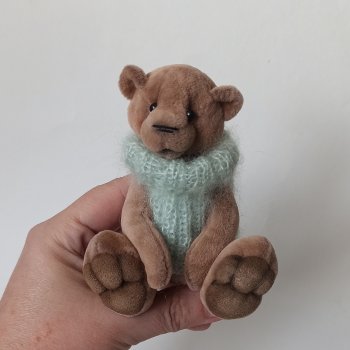 Первый маленький Мишка