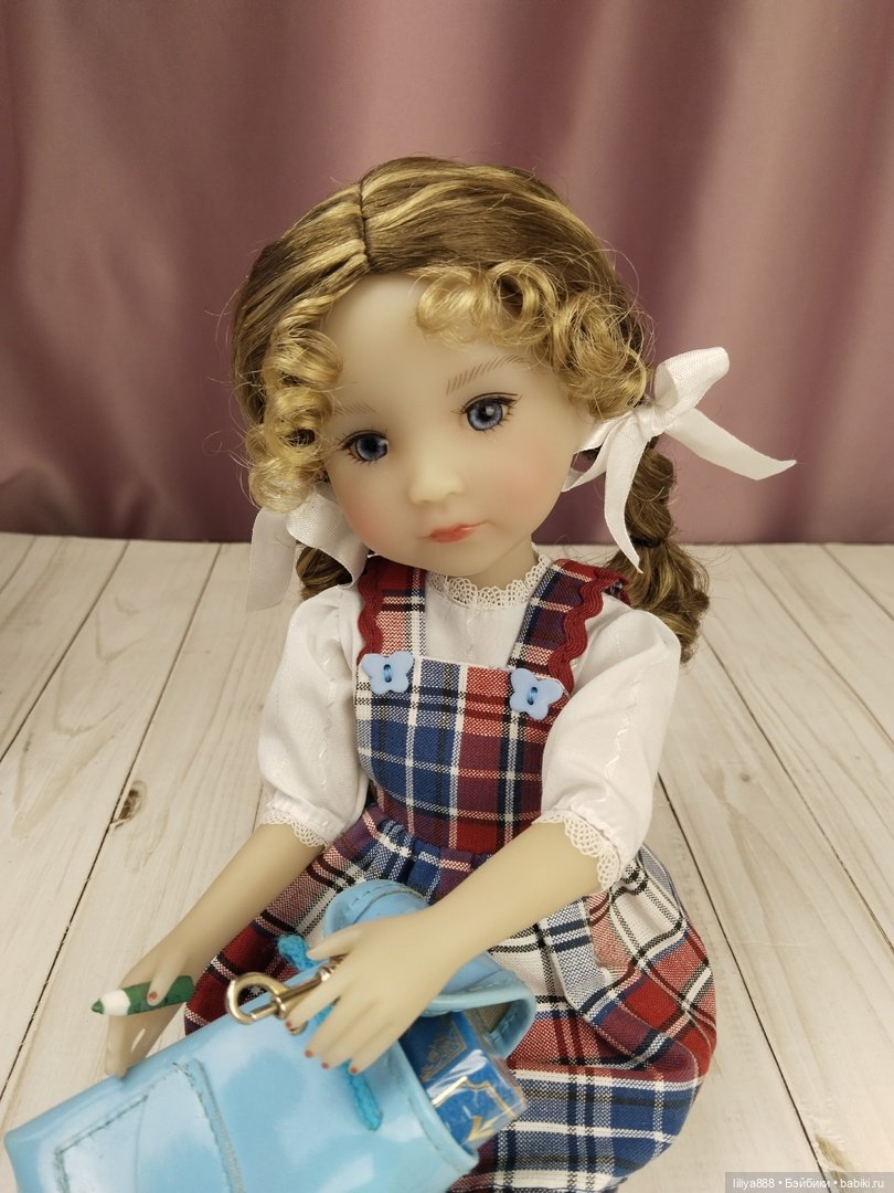 Руби Ред, Ruby Red Руби Ред, Ruby Red