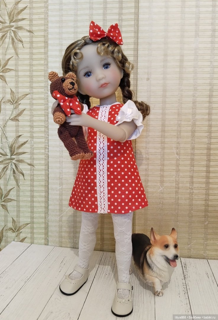 Руби Ред, Ruby Red Руби Ред, Ruby Red