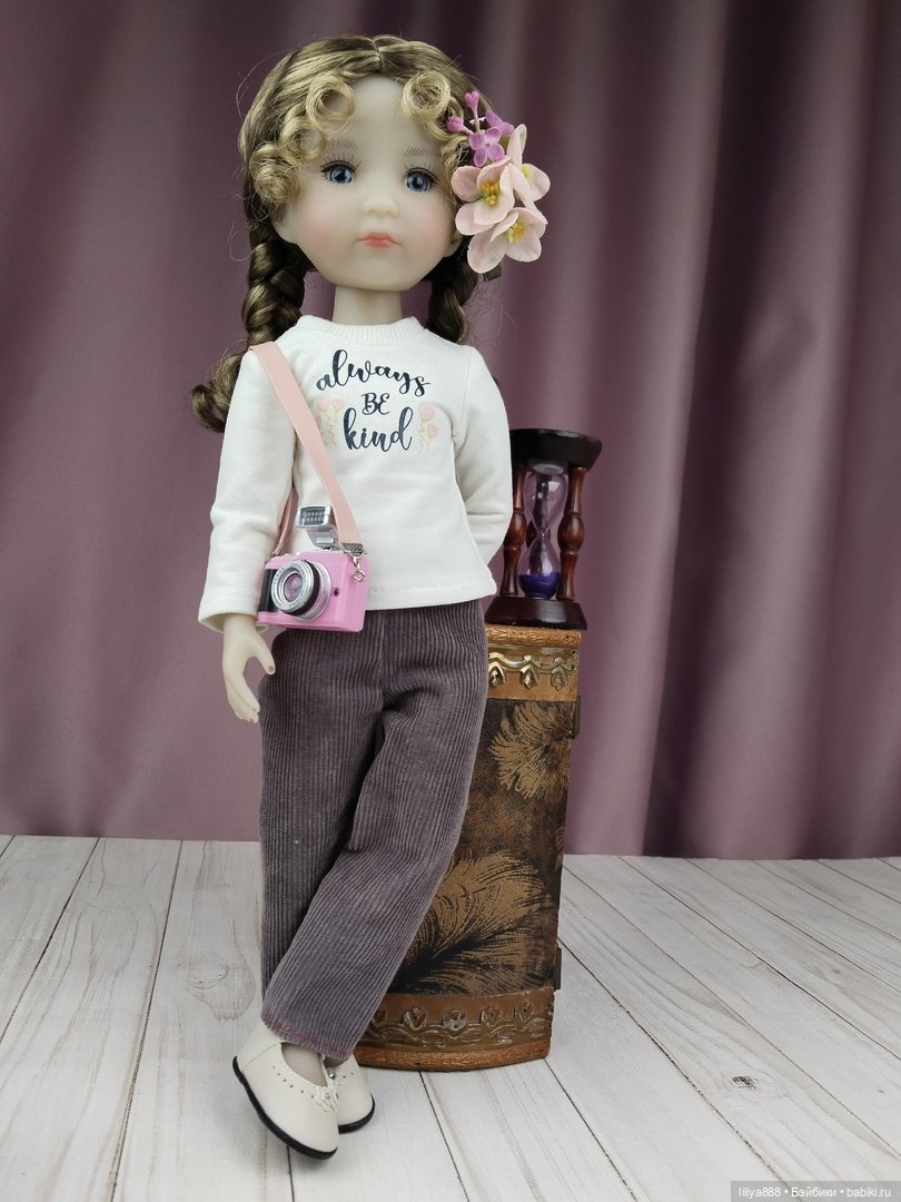 Руби Ред, Ruby Red Руби Ред, Ruby Red