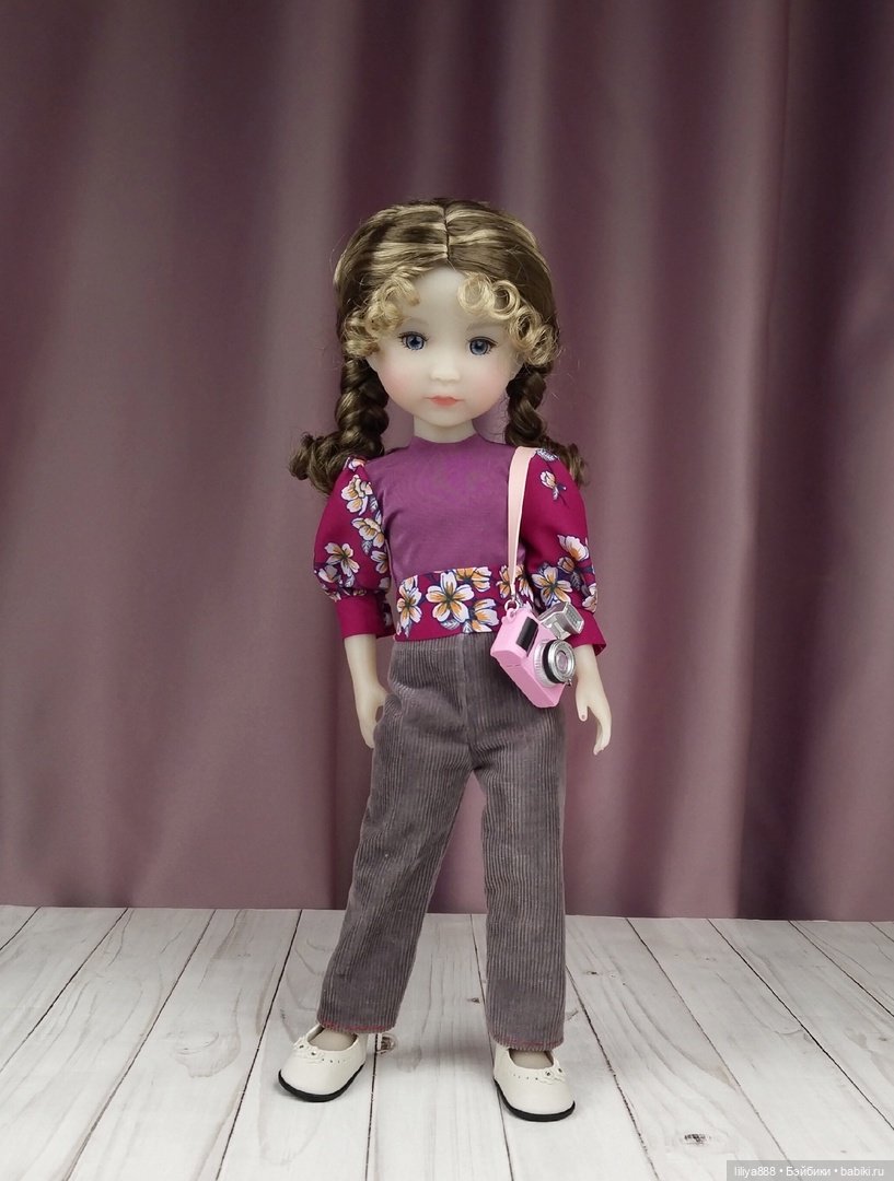 Руби Ред, Ruby Red Руби Ред, Ruby Red